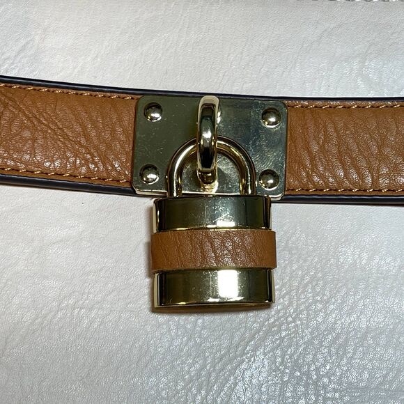 Charming Charlie | Cream Convertible Shoulder Bag - Picture 12 of 14